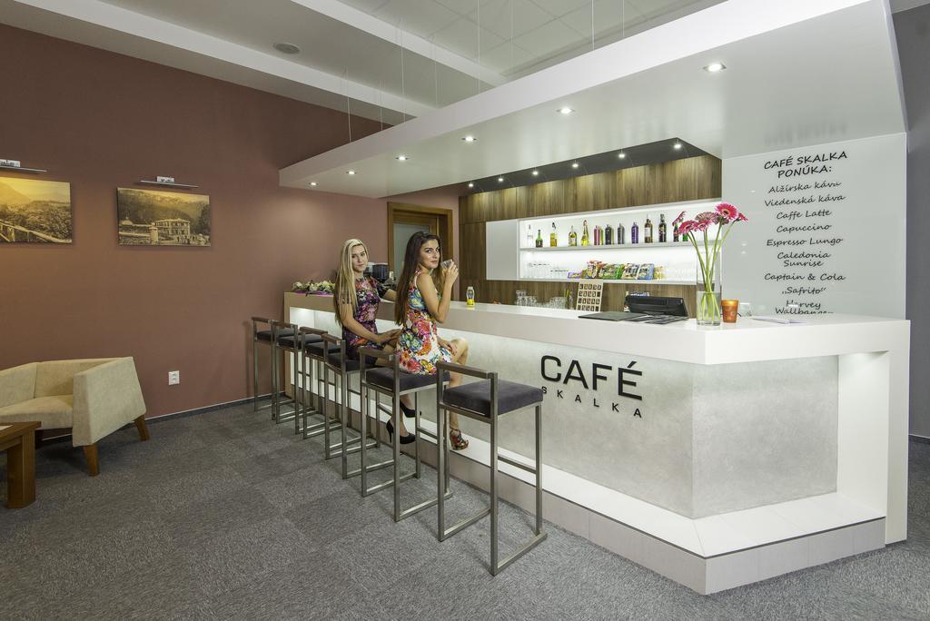 Hotel Skalka Rajecké Teplice Esterno foto