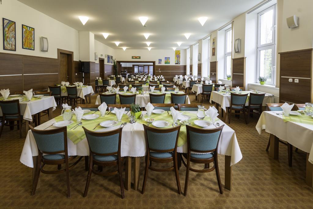 Hotel Skalka Rajecké Teplice Esterno foto