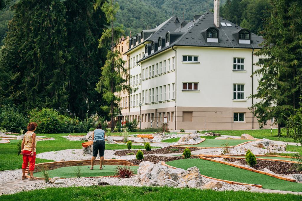 Hotel Skalka Rajecké Teplice Esterno foto